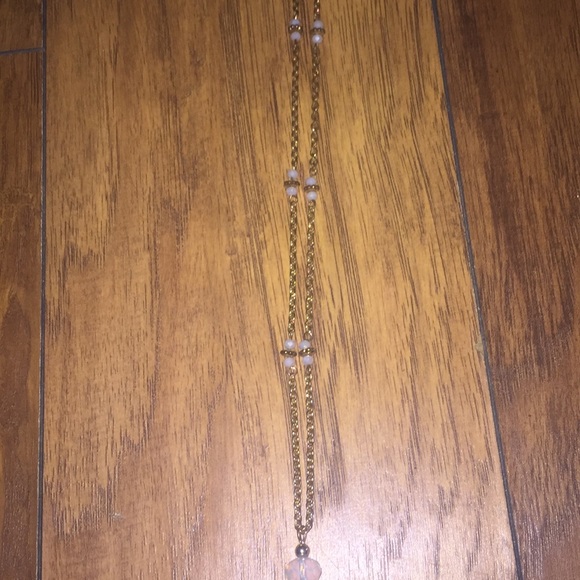 Fish tail necklace - Picture 2 of 2